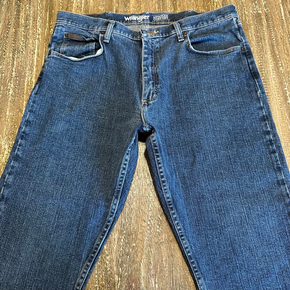 Wrangler Advanced Comfort Stretch Straight Leg Relaxed Jeans Mens Size 36W x 29L